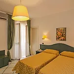 Kyrton 3*
