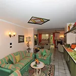 Kyrton Hotel