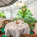 Hotel Kyrton 3*
