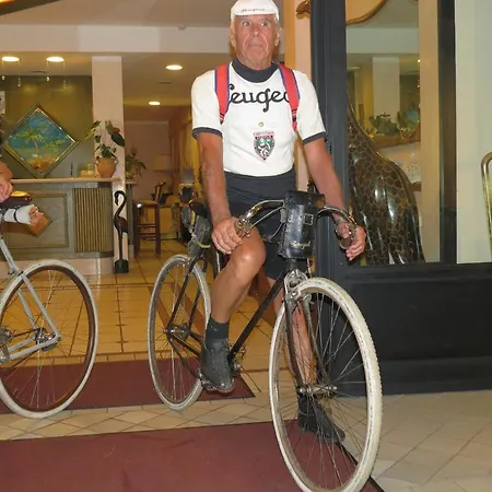 Szálloda Kyrton Forte dei Marmi