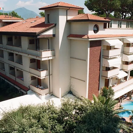 Kyrton Otel Forte dei Marmi