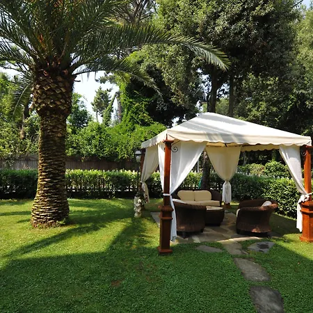 Kyrton Forte dei Marmi