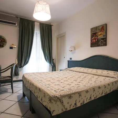 Otel Kyrton Forte dei Marmi