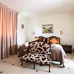 Kyrton 3*