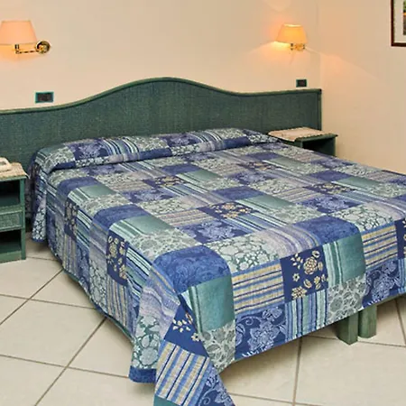 Hotel Kyrton 3*