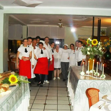 Kyrton Hotel 3*