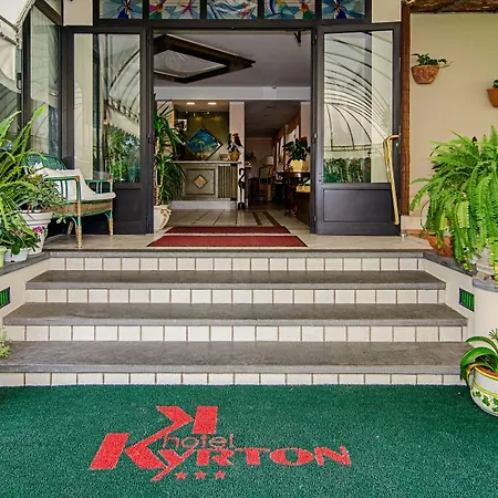 Kyrton 3*