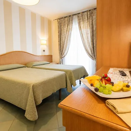 Hotel Kyrton 3*