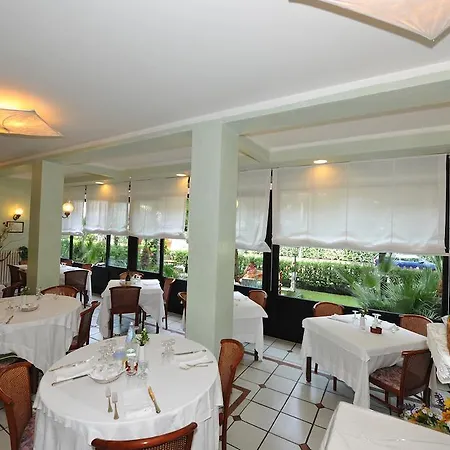 Hotel Kyrton 3*