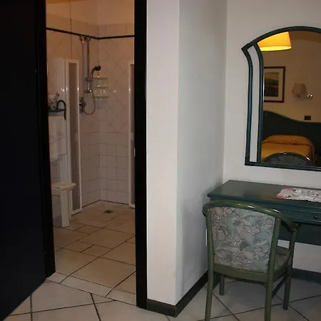 Kyrton Hotel