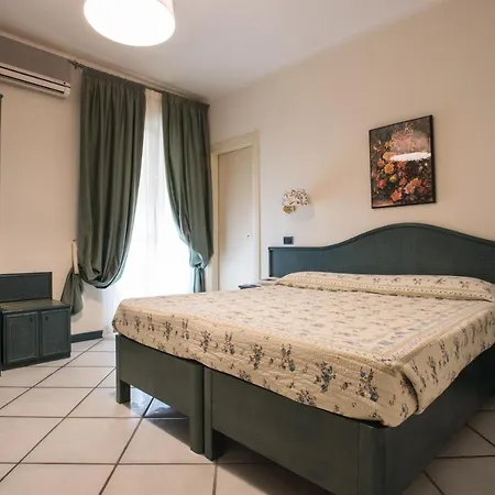 Hotel Kyrton 3*